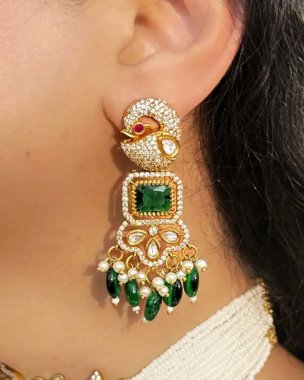 Imperial peacock Pearl, Moissanite & Emerald Peacock Choker