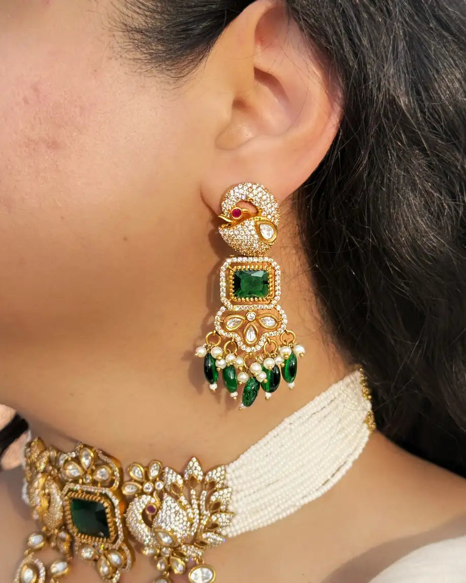 Imperial peacock Pearl, Moissanite & Emerald Peacock Choker