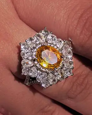 Royal-inspired cocktail ring